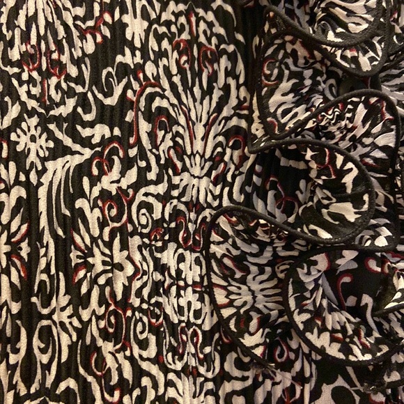 Vintage Christopher Banks blouse. - Picture 6 of 6